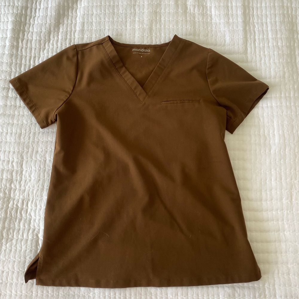 Mandala One Pocket Scrub Top